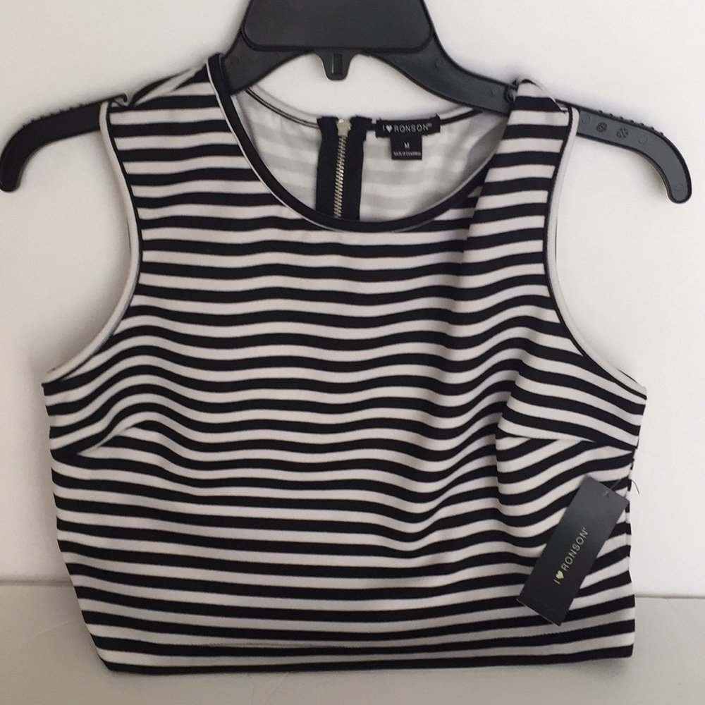 Sale 3 for $20 NWT crop top